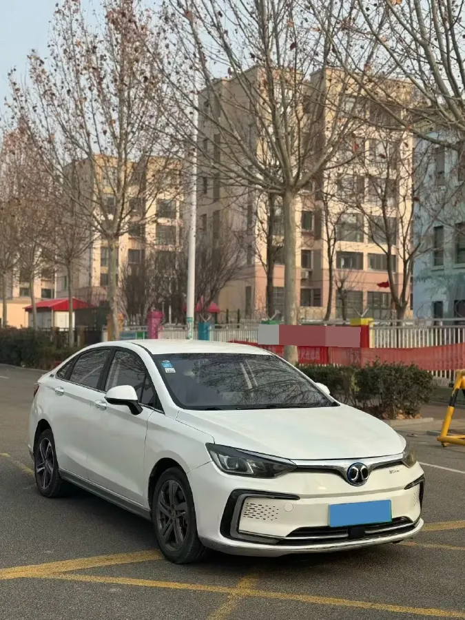 2018 BeiJing Auto EU5 BEV 53.66KWH,autocango,china used car exporter,china ev exporter,chinese used car exporter,chinese used ev exporter