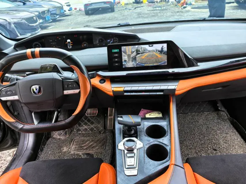 2023 ChangAn UNI-V 1.5T 188HP L4 7DCT,autocango,china used car exporter,china ev exporter,chinese used car exporter,chinese used ev exporter