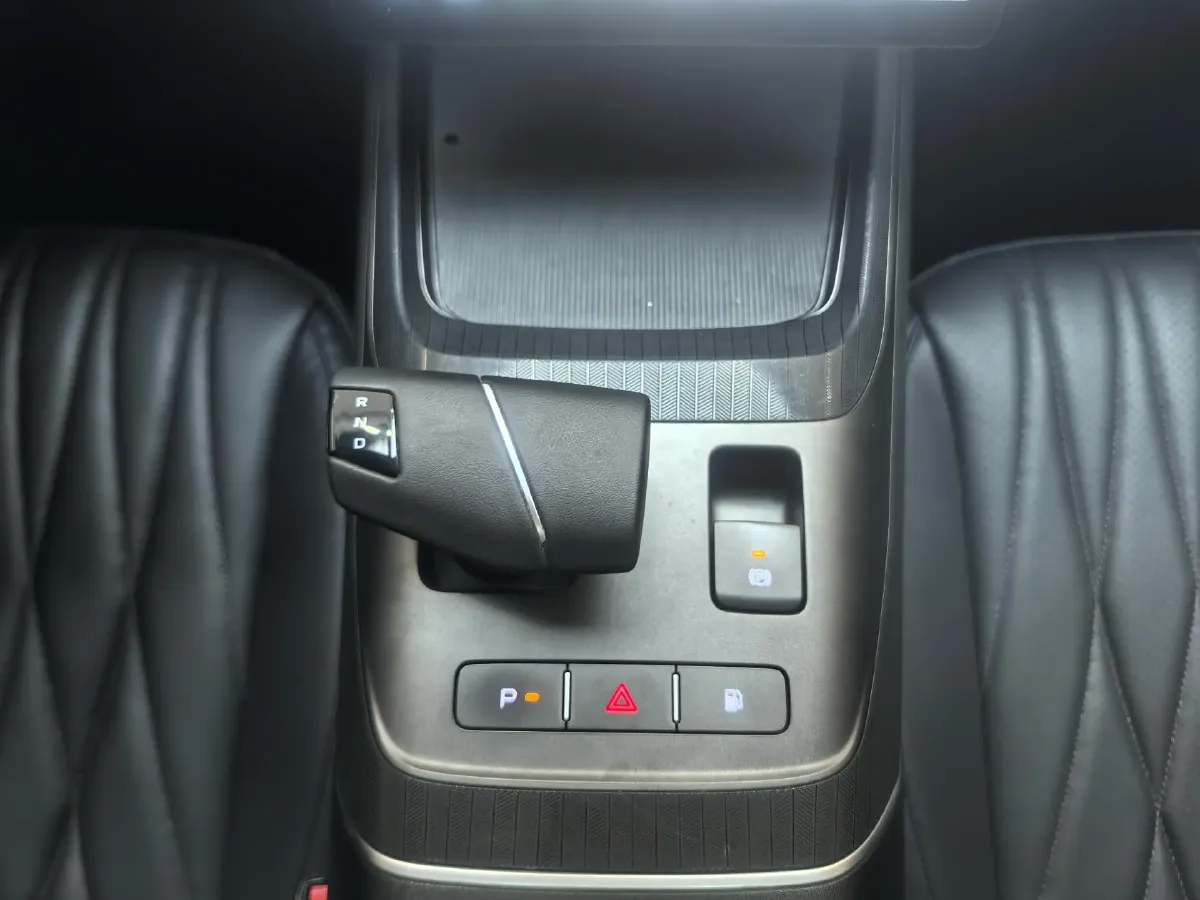 2024 ChangAn QiYuan A05 1.5L 110HP L4 E-CVT PHEV 9.07KWH,autocango,china used car exporter,china ev exporter,chinese used car exporter,chinese used ev exporter