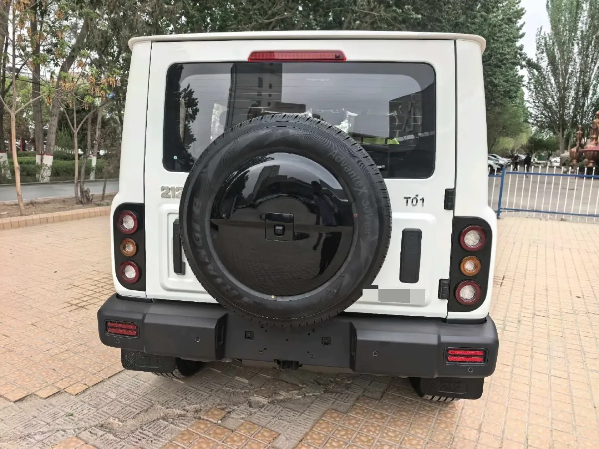 2024 212 212 T01 2.0T 252HP L4 8AT,autocango,china used car exporter,china ev exporter,chinese used car exporter,chinese used ev exporter