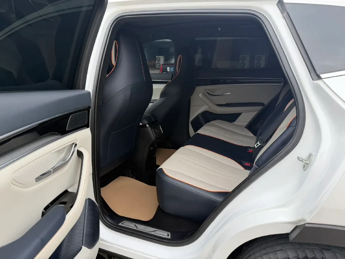 2022 Hyundai Tucson 2.0L 150HP L4 6AT Hybrid,autocango,china used car exporter,china ev exporter,chinese used car exporter,chinese used ev exporter