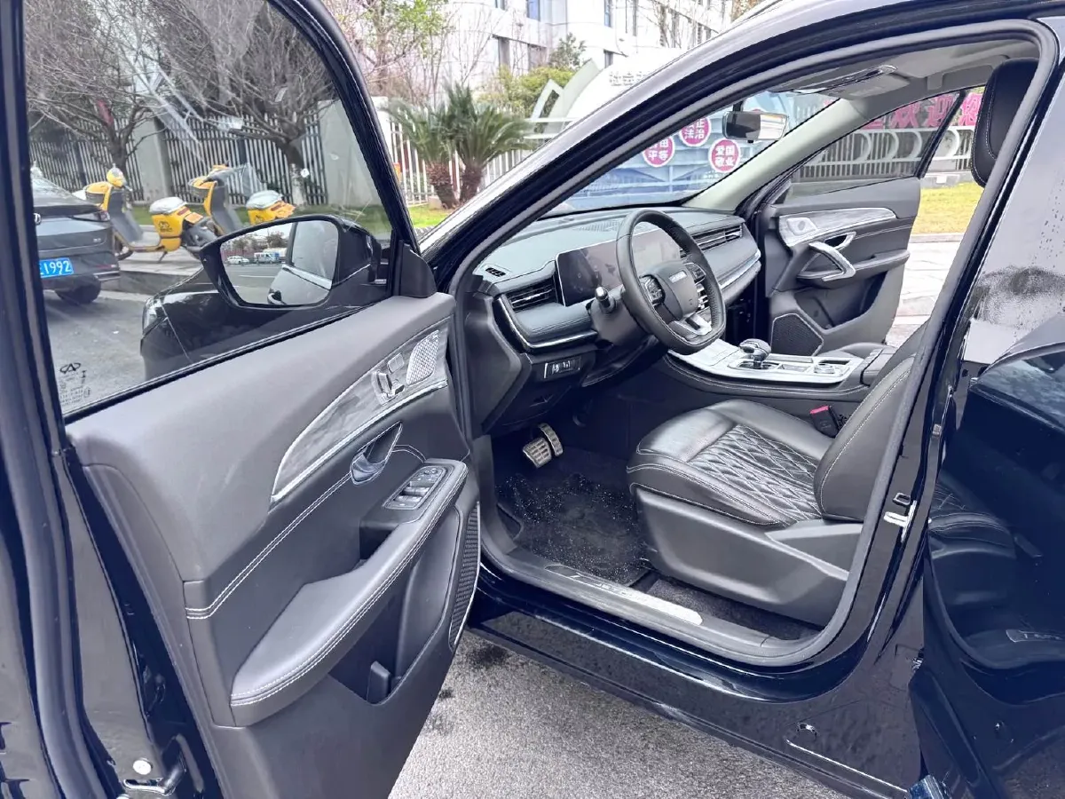 2024 Jetour X70 Plus 1.5T 156HP L4 6DCT,autocango,china used car exporter,china ev exporter,chinese used car exporter,chinese used ev exporter