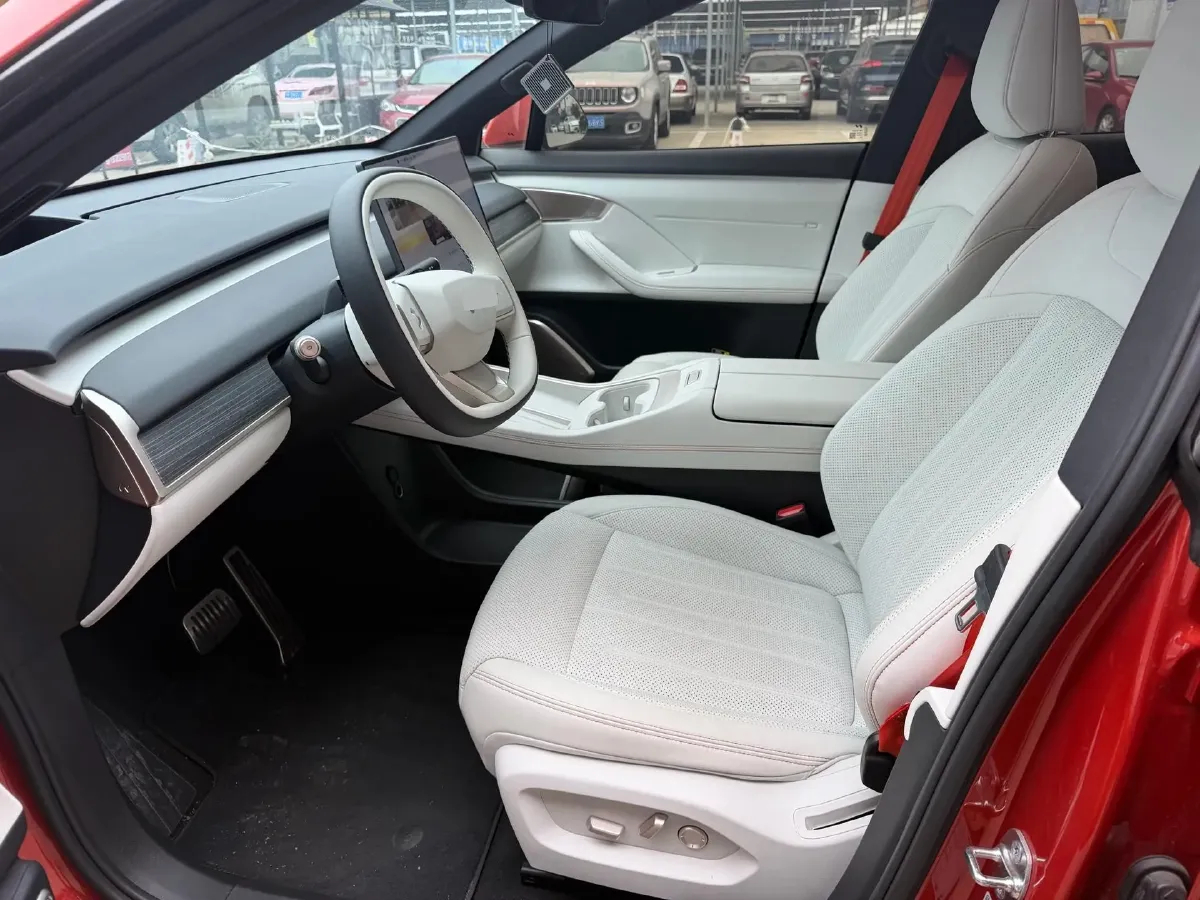 2024 ONVO L60 BEV 60KWH,autocango,china used car exporter,china ev exporter,chinese used car exporter,chinese used ev exporter