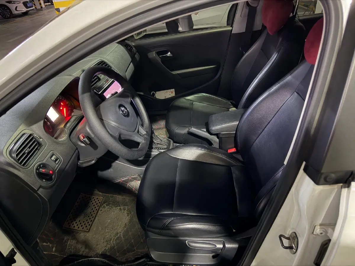 2018 ChangAn Eado 1.6L 128HP L4 6AT,autocango,china used car exporter,china ev exporter,chinese used car exporter,chinese used ev exporter