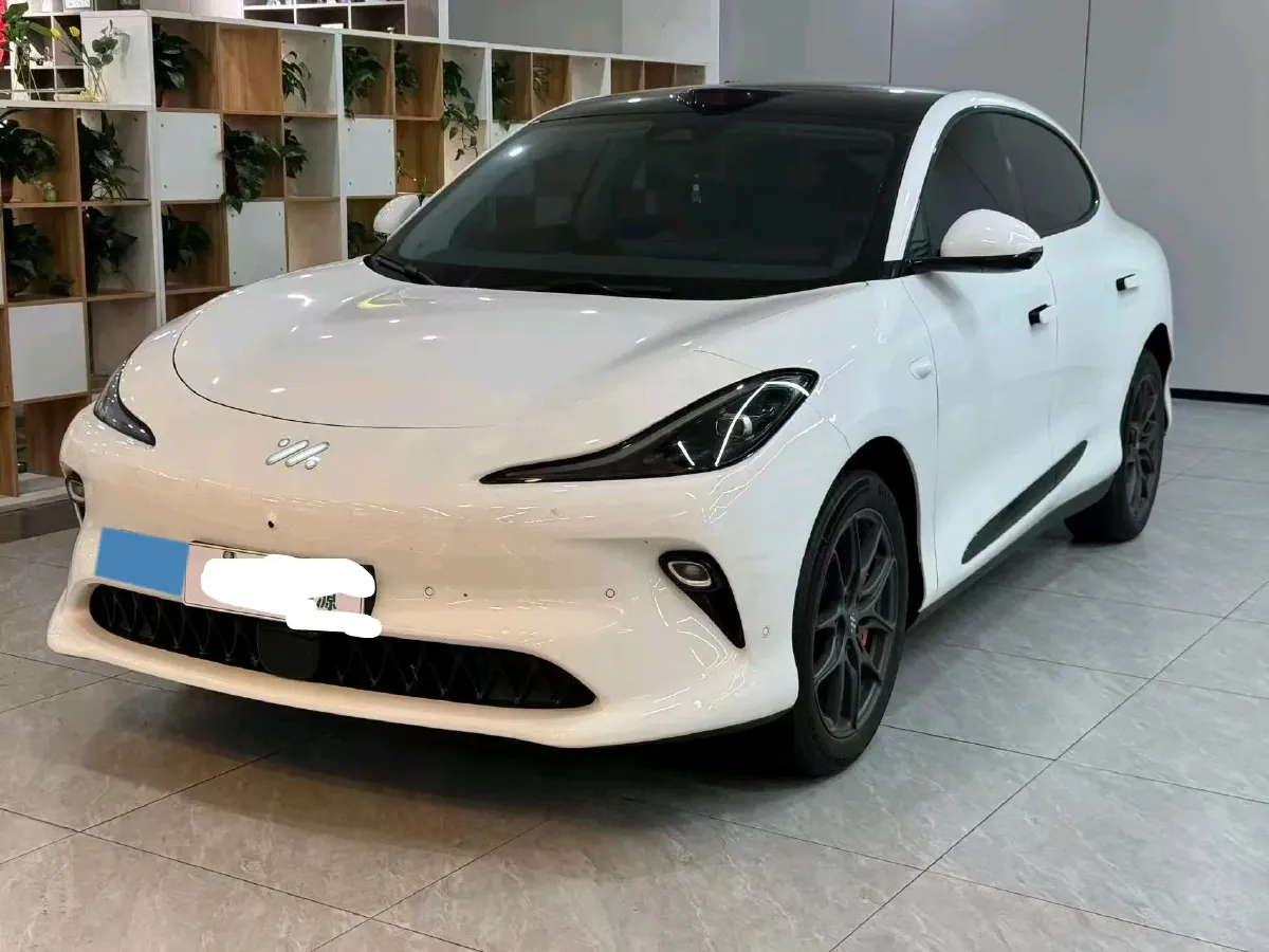 2025 IM LS6 BEV 100KWH,autocango,china used car exporter,china ev exporter,chinese used car exporter,chinese used ev exporter