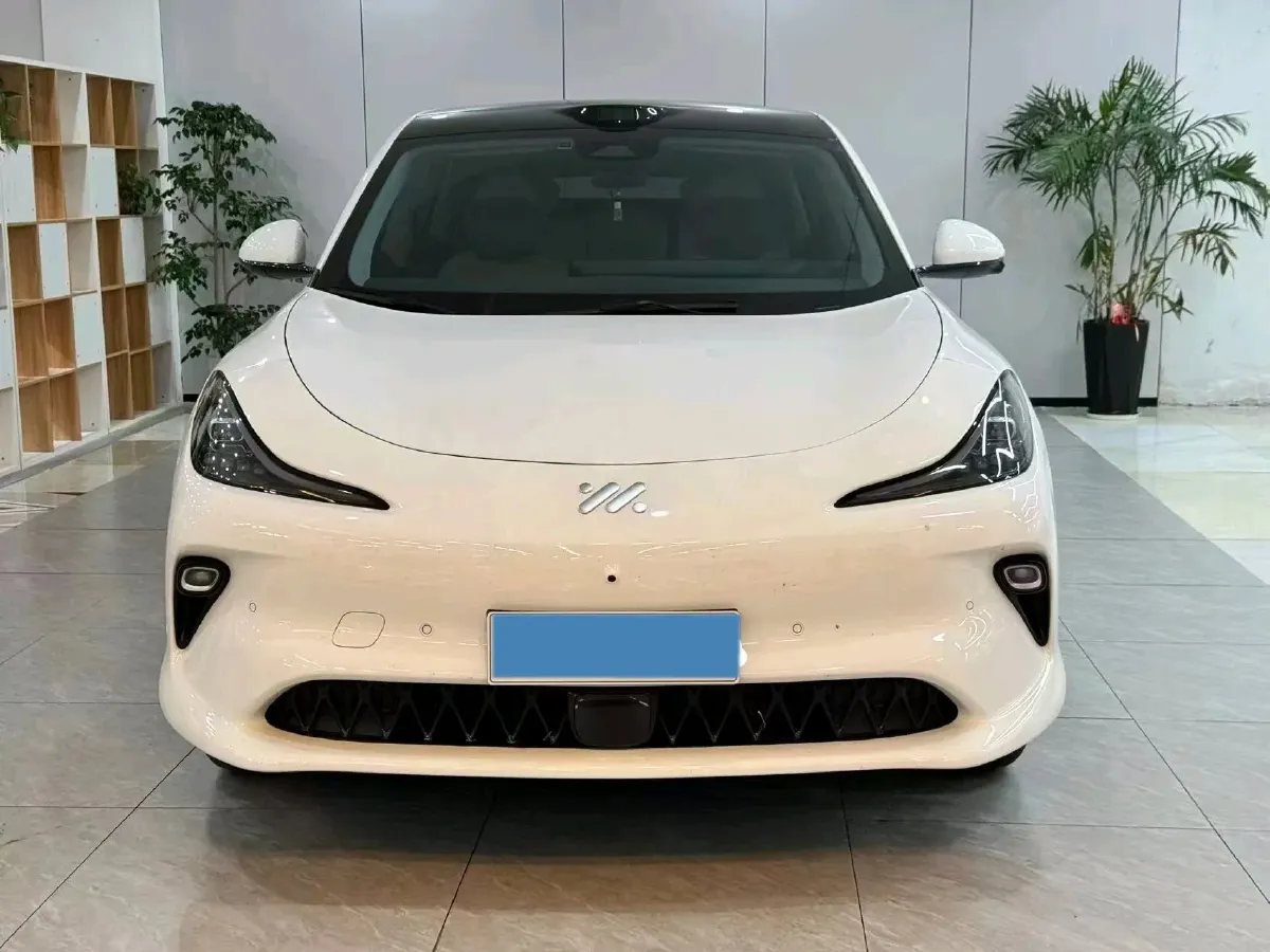 2025 IM LS6 BEV 100KWH,autocango,china used car exporter,china ev exporter,chinese used car exporter,chinese used ev exporter