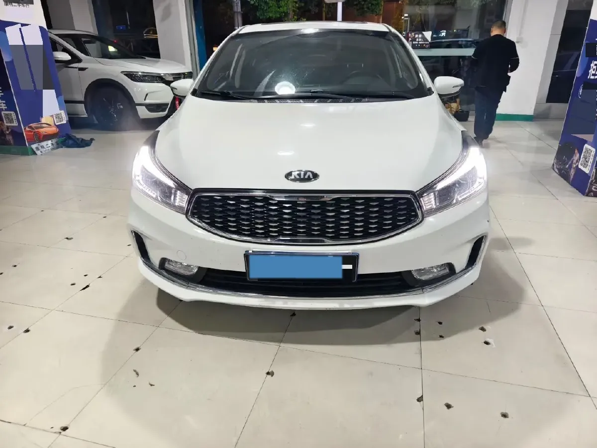 2017 Kia K3 1.6L 128HP L4 6AT,autocango,china used car exporter,china ev exporter,chinese used car exporter,chinese used ev exporter