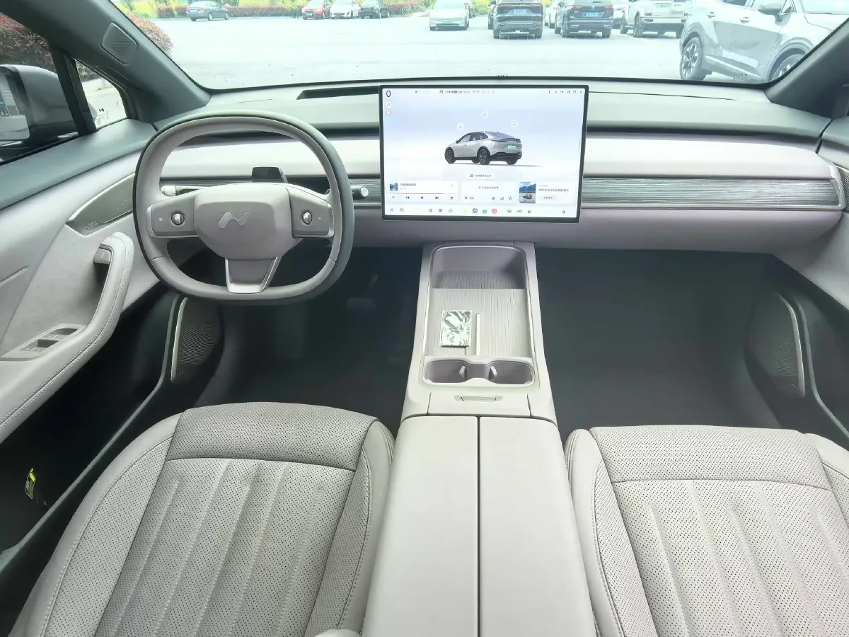 2024 ONVO L60 BEV 60KWH,autocango,china used car exporter,china ev exporter,chinese used car exporter,chinese used ev exporter