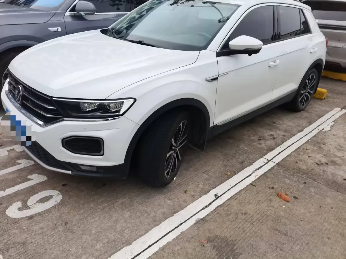 2021 Volkswagen T-Roc 1.4T 150HP L4 7DCT,autocango,china used car exporter,china ev exporter,chinese used car exporter,chinese used ev exporter