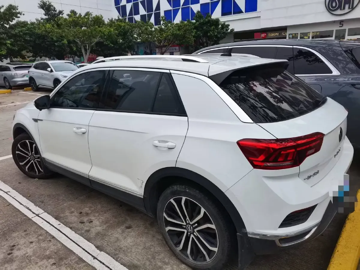 2021 Volkswagen T-Roc 1.4T 150HP L4 7DCT,autocango,china used car exporter,china ev exporter,chinese used car exporter,chinese used ev exporter