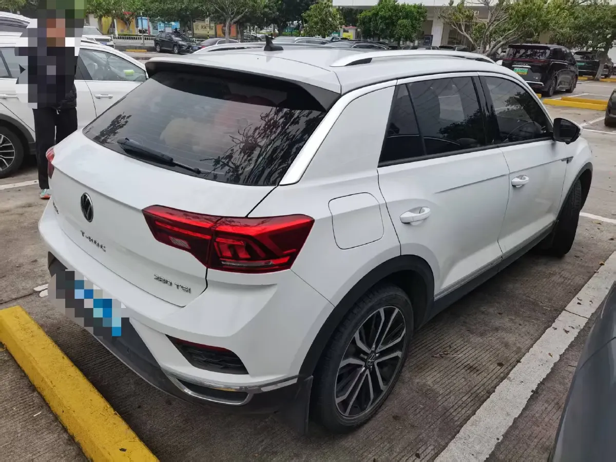 2021 Volkswagen T-Roc 1.4T 150HP L4 7DCT,autocango,china used car exporter,china ev exporter,chinese used car exporter,chinese used ev exporter