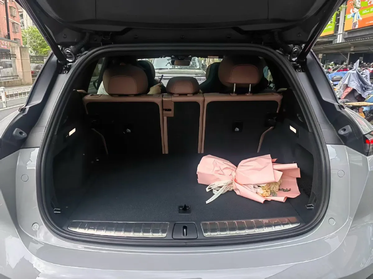 2025 NIO ES6 BEV,autocango,china used car exporter,china ev exporter,chinese used car exporter,chinese used ev exporter