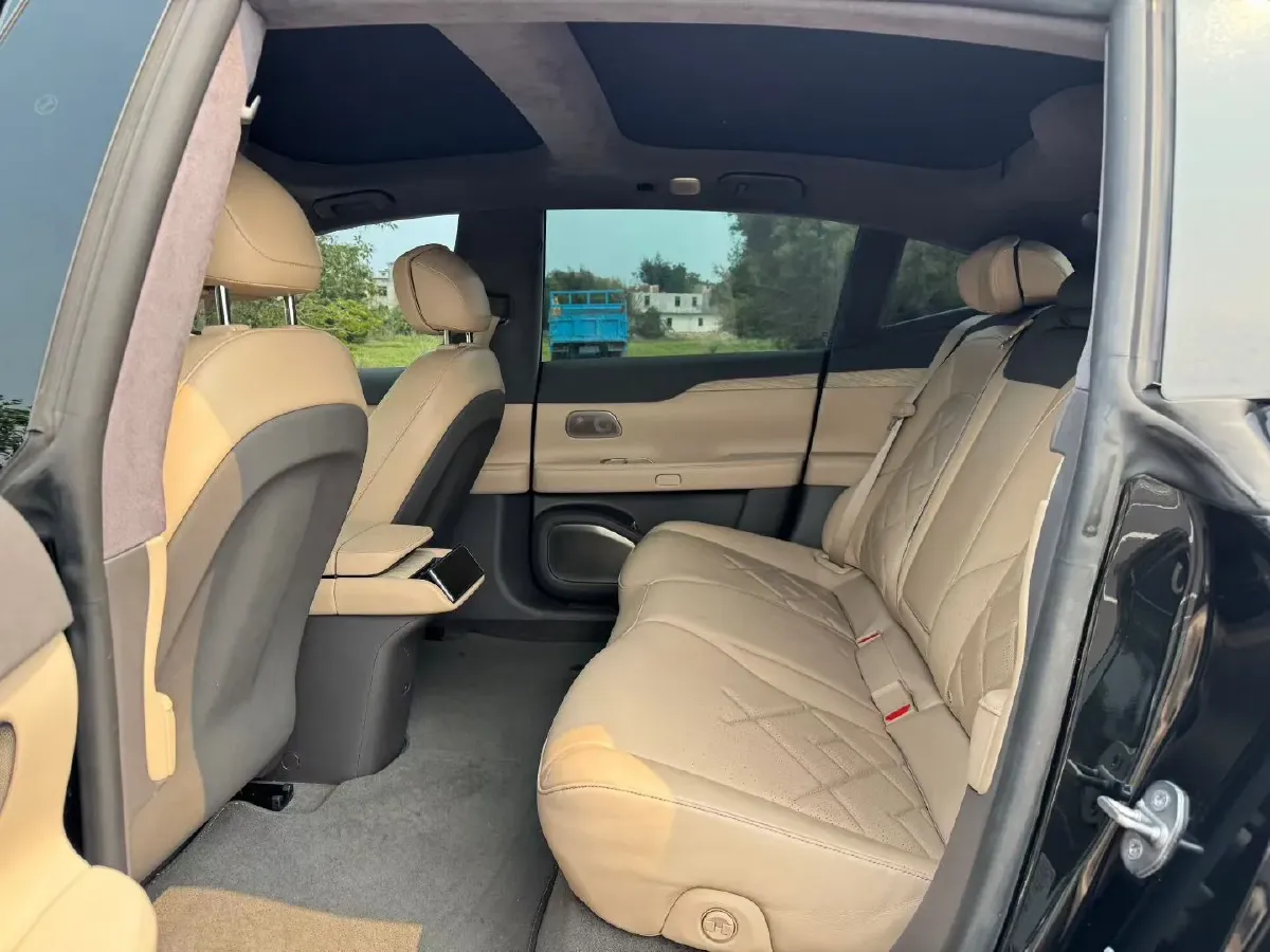 2021 Volkswagen ID.6 Crozz BEV 84.8KWH,autocango,china used car exporter,china ev exporter,chinese used car exporter,chinese used ev exporter