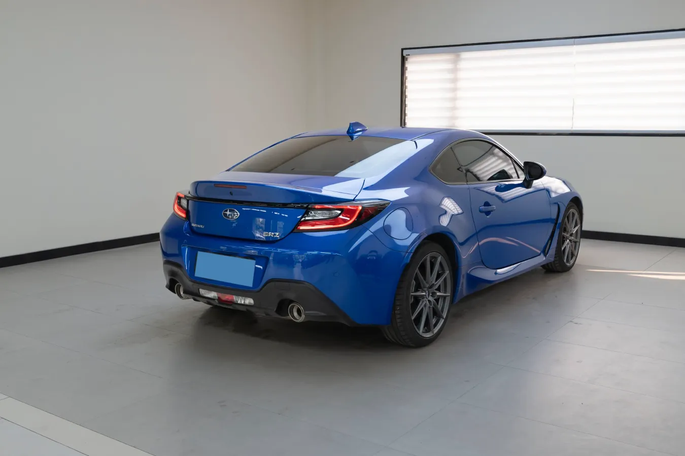 2022 Subaru BRZ 2.4L 234HP H4 6MT,autocango,china used car exporter,china ev exporter,chinese used car exporter,chinese used ev exporter