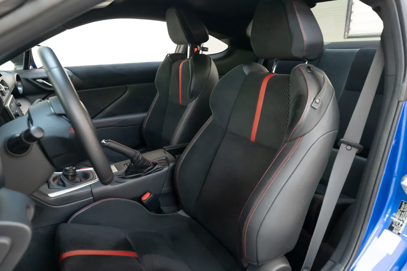 2022 Subaru BRZ 2.4L 234HP H4 6MT,autocango,china used car exporter,china ev exporter,chinese used car exporter,chinese used ev exporter