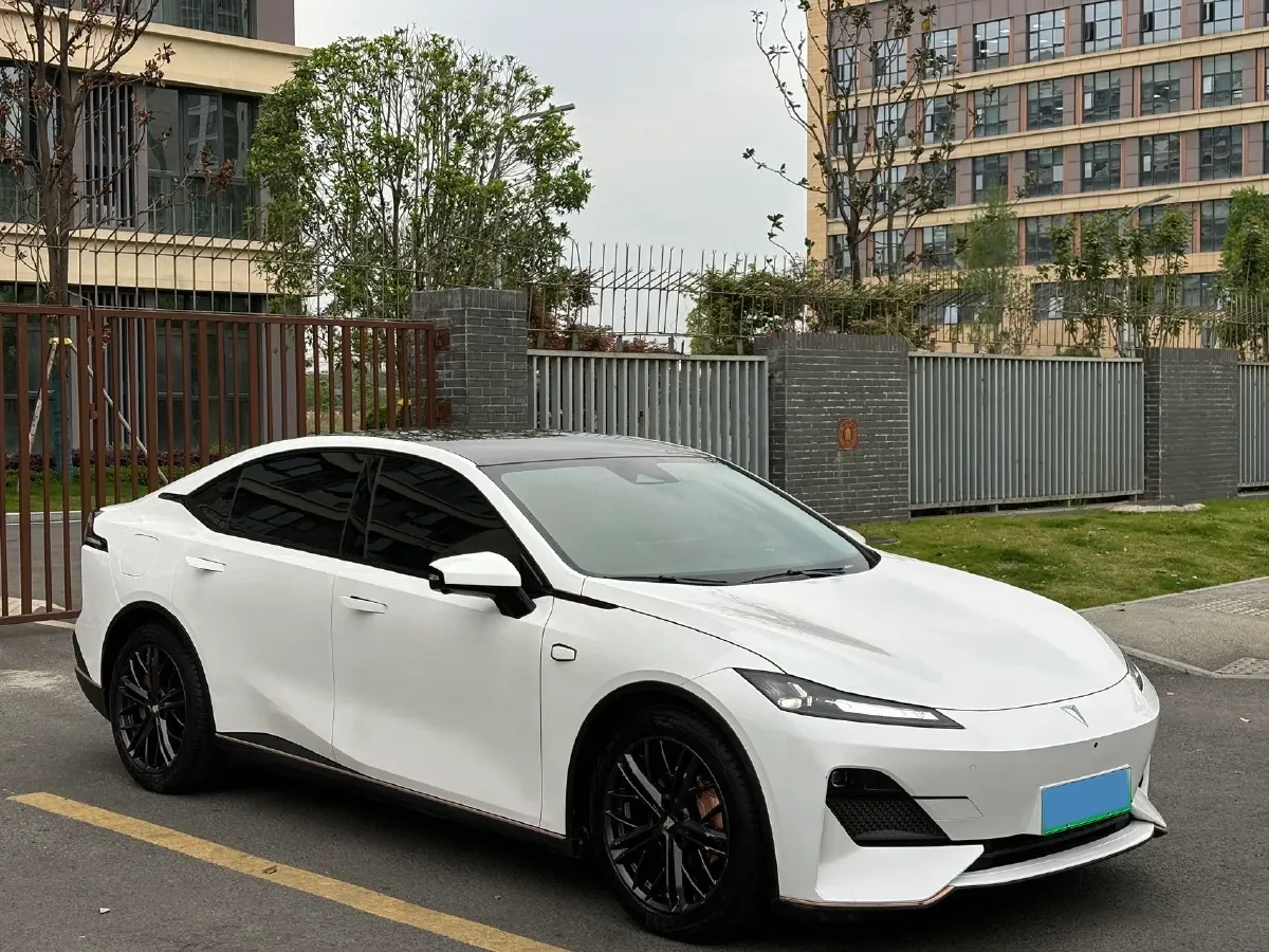 2022 DongFeng Forthing LingZhi EV BEV 68.4KWH,autocango,china used car exporter,china ev exporter,chinese used car exporter,chinese used ev exporter