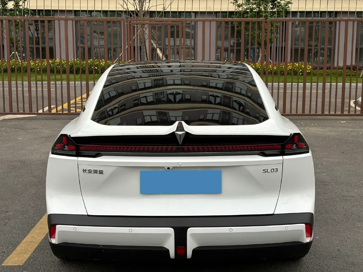 2022 DongFeng Forthing LingZhi EV BEV 68.4KWH,autocango,china used car exporter,china ev exporter,chinese used car exporter,chinese used ev exporter