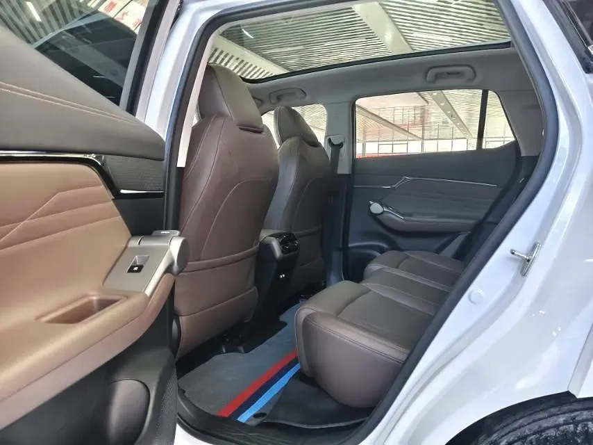 2024 GAC Trumpchi GS4 1.5T 177HP L4 7DCT,autocango,china used car exporter,china ev exporter,chinese used car exporter,chinese used ev exporter