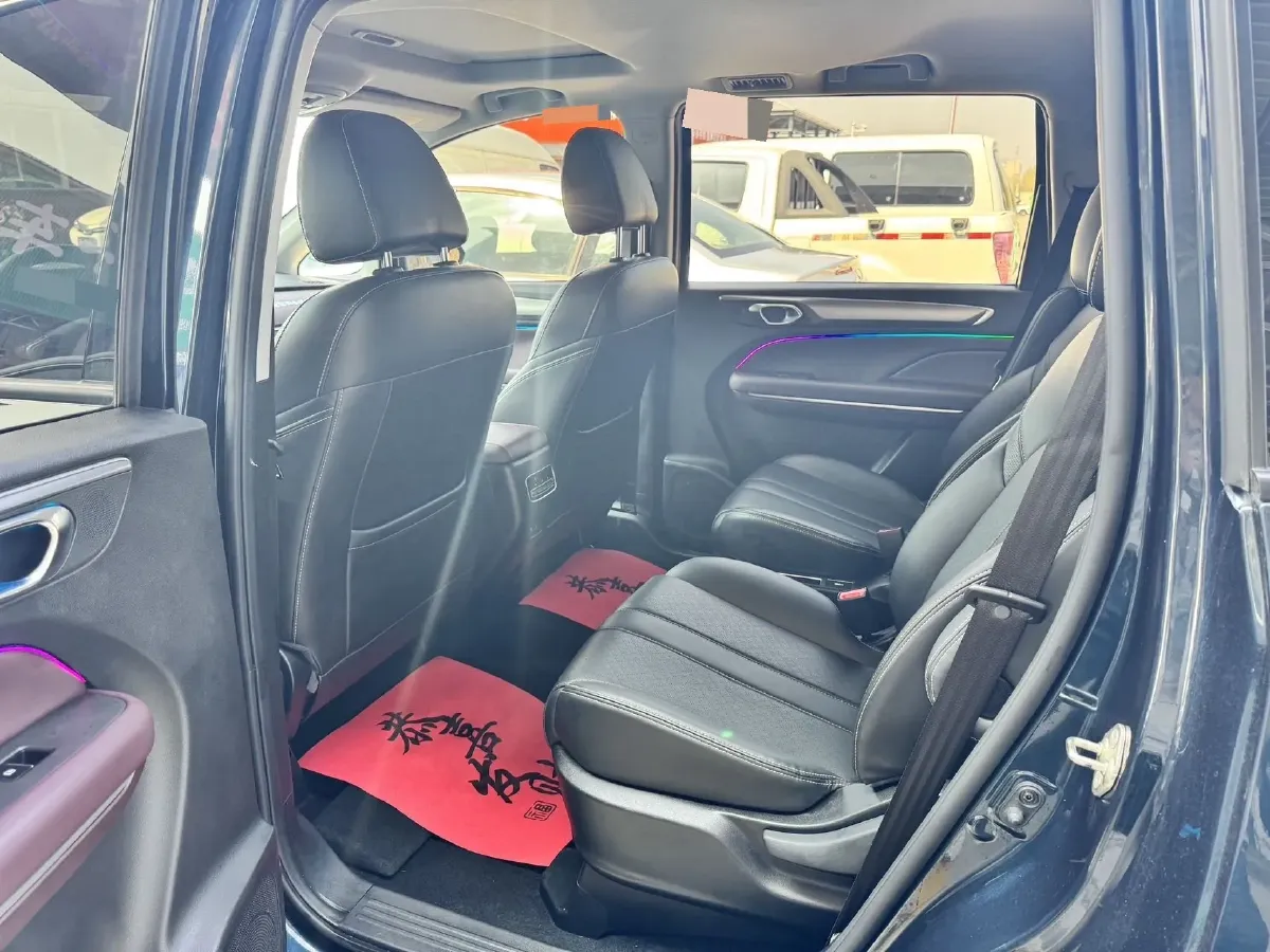 2021 GAC Trumpchi M6 1.5T 169HP L4 7DCT,autocango,china used car exporter,china ev exporter,chinese used car exporter,chinese used ev exporter