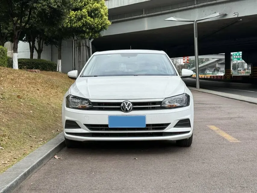 2023 Volkswagen Polo 1.5L 113HP L4 6AT,autocango,china used car exporter,china ev exporter,chinese used car exporter,chinese used ev exporter