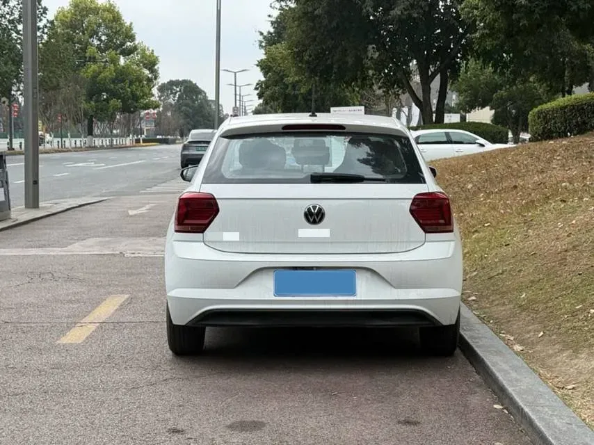 2023 Volkswagen Polo 1.5L 113HP L4 6AT,autocango,china used car exporter,china ev exporter,chinese used car exporter,chinese used ev exporter