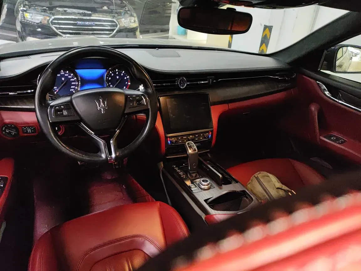 2018 Maserati Quattroporte 3.0T 430HP V6 8AT,autocango,china used car exporter,china ev exporter,chinese used car exporter,chinese used ev exporter