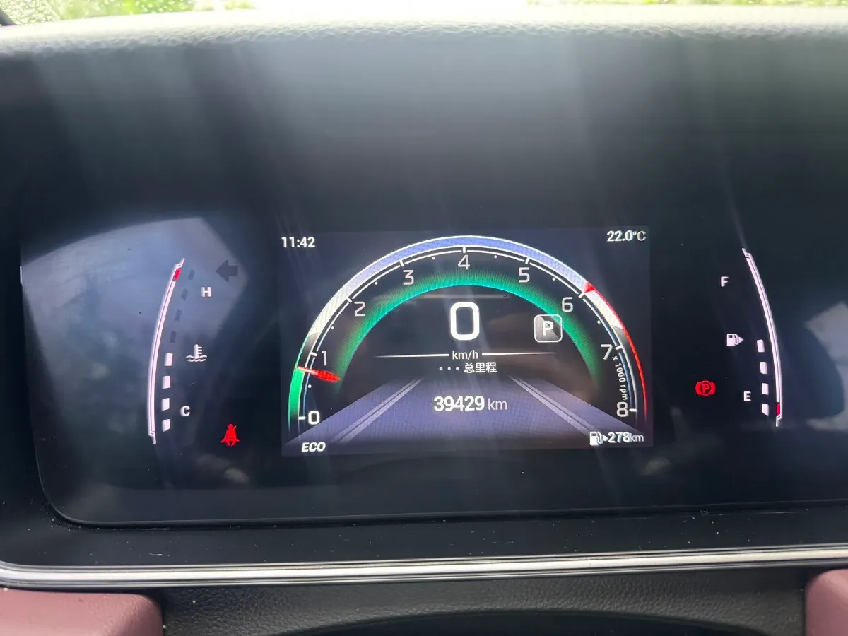 2023 GAC Trumpchi M6 1.5T 177HP L4 7DCT,autocango,china used car exporter,china ev exporter,chinese used car exporter,chinese used ev exporter