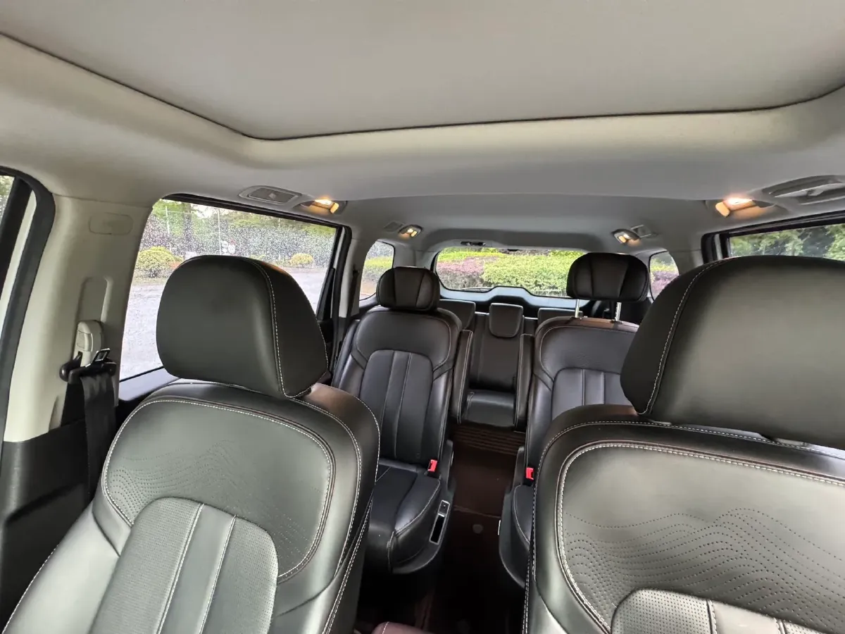 2023 GAC Trumpchi M6 1.5T 177HP L4 7DCT,autocango,china used car exporter,china ev exporter,chinese used car exporter,chinese used ev exporter