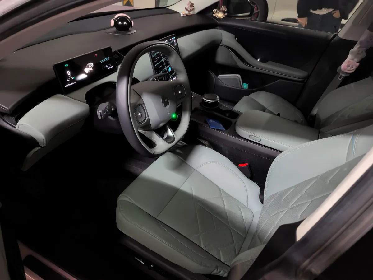 2023 NIO ET5T BEV 75KWH,autocango,china used car exporter,china ev exporter,chinese used car exporter,chinese used ev exporter