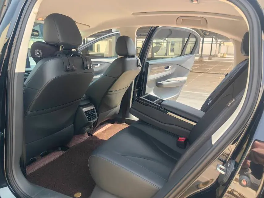 2022 HongQi E-QM5 BEV 54KWH,autocango,china used car exporter,china ev exporter,chinese used car exporter,chinese used ev exporter