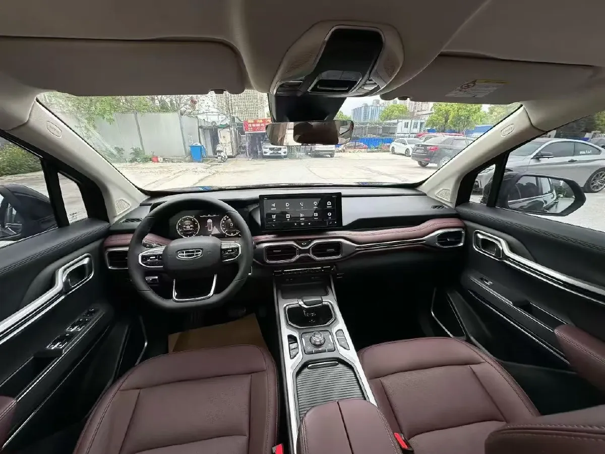 2020 Geely Okavango 1.8T 184HP L4 7DCT,autocango,china used car exporter,china ev exporter,chinese used car exporter,chinese used ev exporter