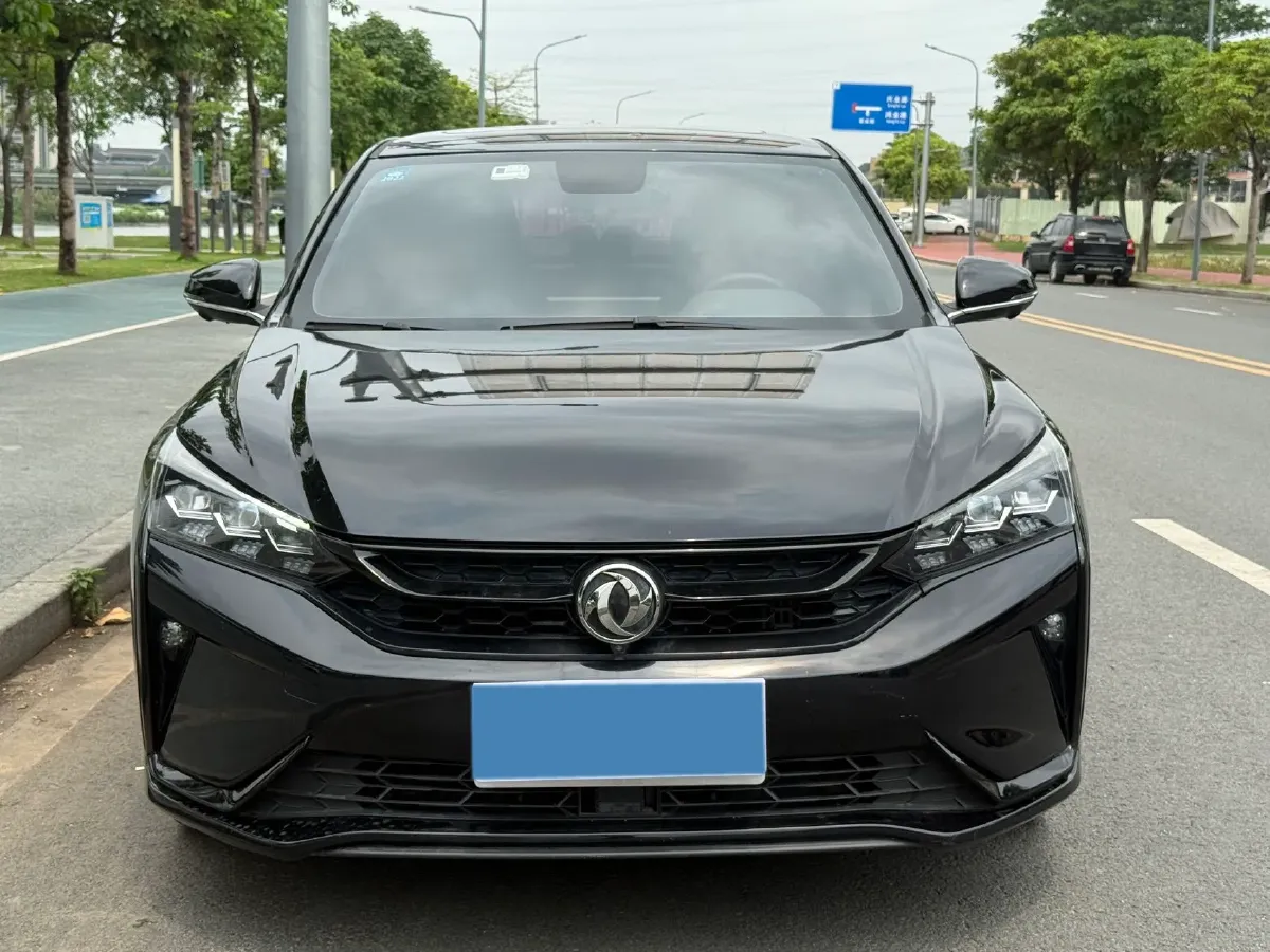 2020 DongFeng Aeolus YiXuan 1.5T 150HP L4 6DCT,autocango,china used car exporter,china ev exporter,chinese used car exporter,chinese used ev exporter