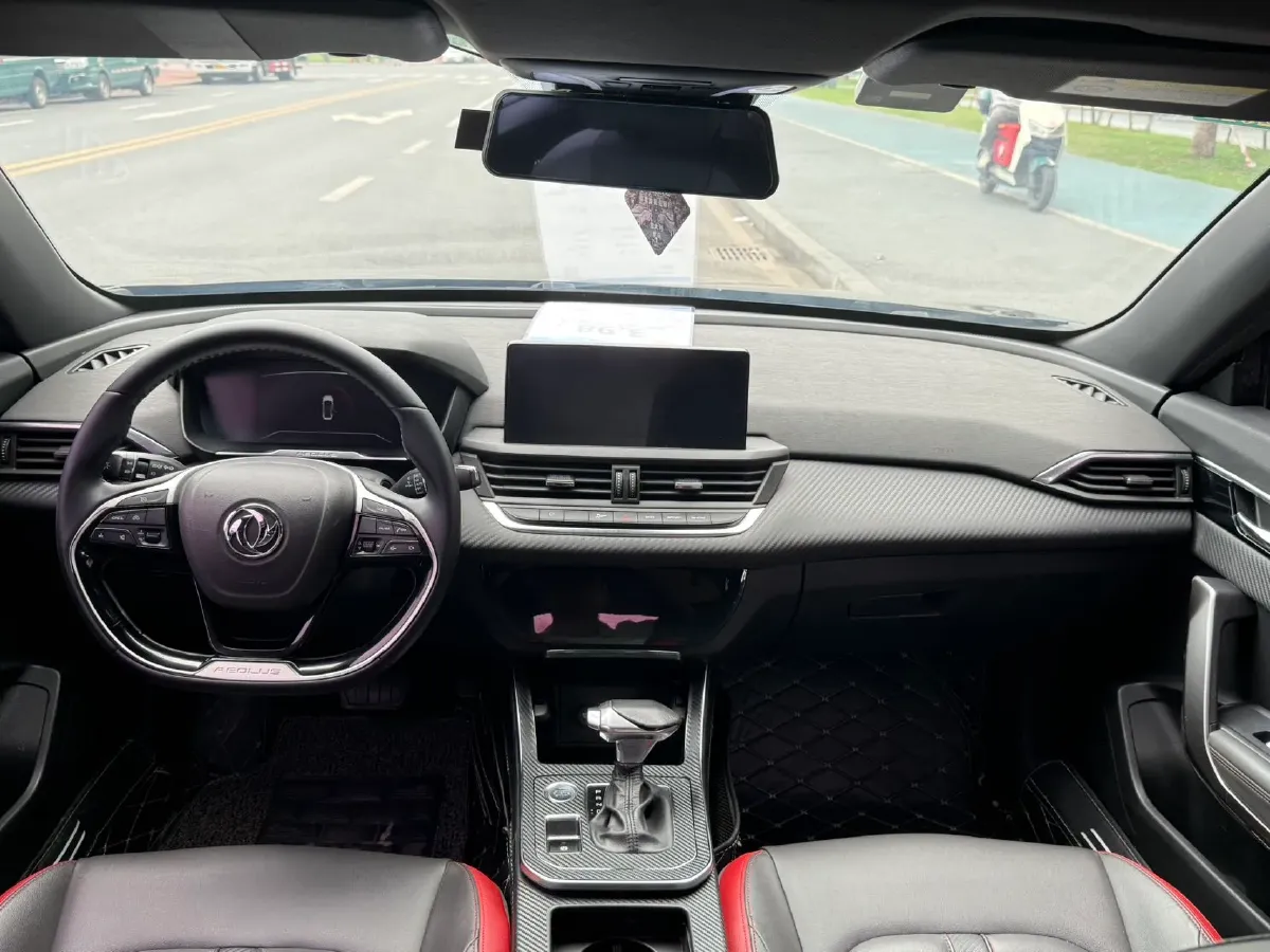 2020 DongFeng Aeolus YiXuan 1.5T 150HP L4 6DCT,autocango,china used car exporter,china ev exporter,chinese used car exporter,chinese used ev exporter