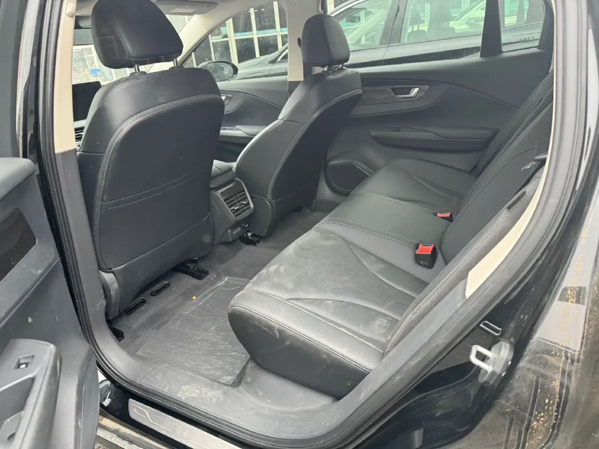 2022 HongQi E-QM5 BEV 54KWH,autocango,china used car exporter,china ev exporter,chinese used car exporter,chinese used ev exporter