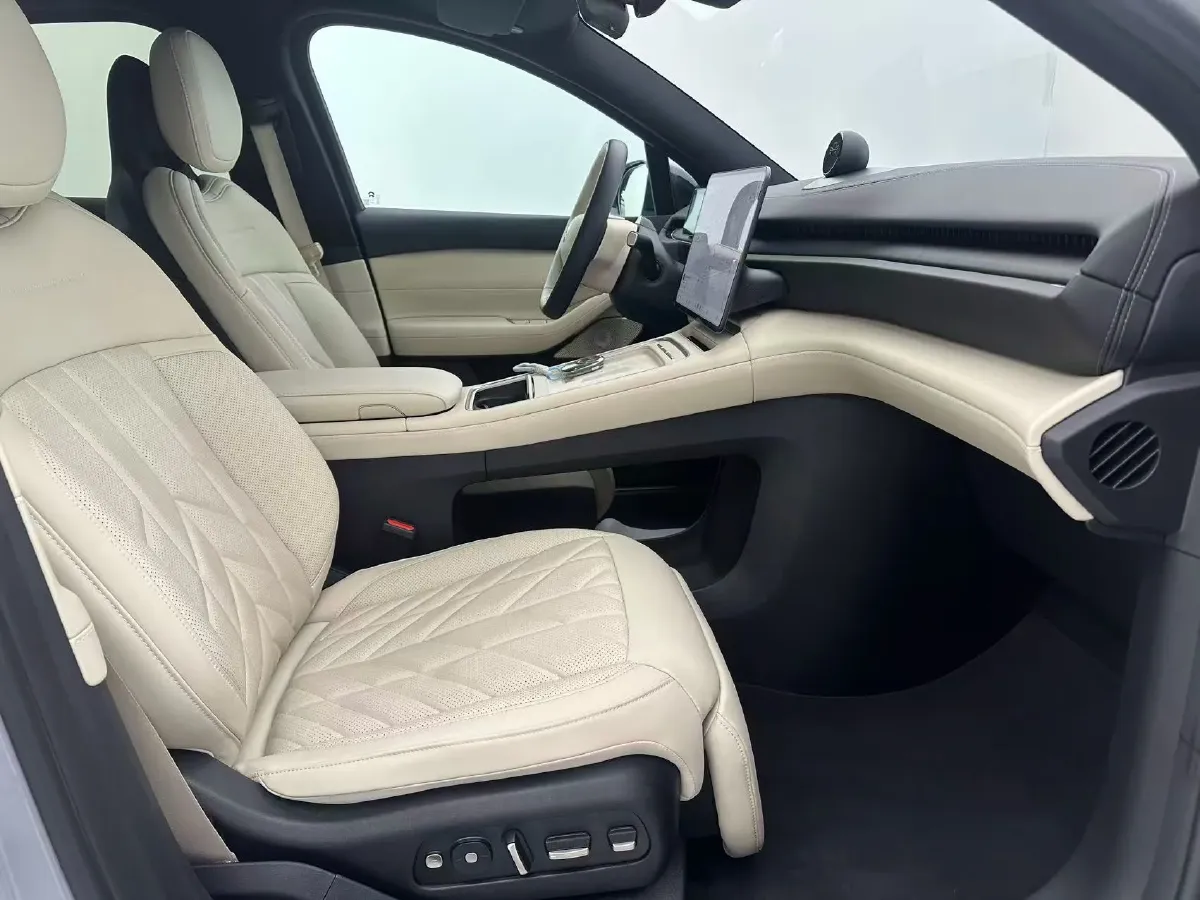 2025 NIO ES6 BEV,autocango,china used car exporter,china ev exporter,chinese used car exporter,chinese used ev exporter