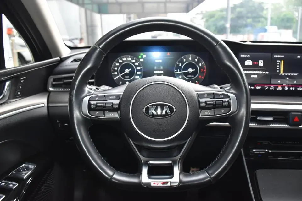 2020 Kia K5 2.0T 240HP L4 8AT,autocango,china used car exporter,china ev exporter,chinese used car exporter,chinese used ev exporter