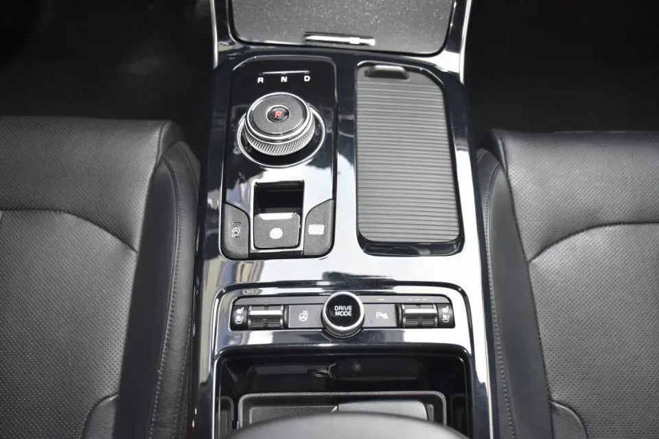 2020 Kia K5 2.0T 240HP L4 8AT,autocango,china used car exporter,china ev exporter,chinese used car exporter,chinese used ev exporter