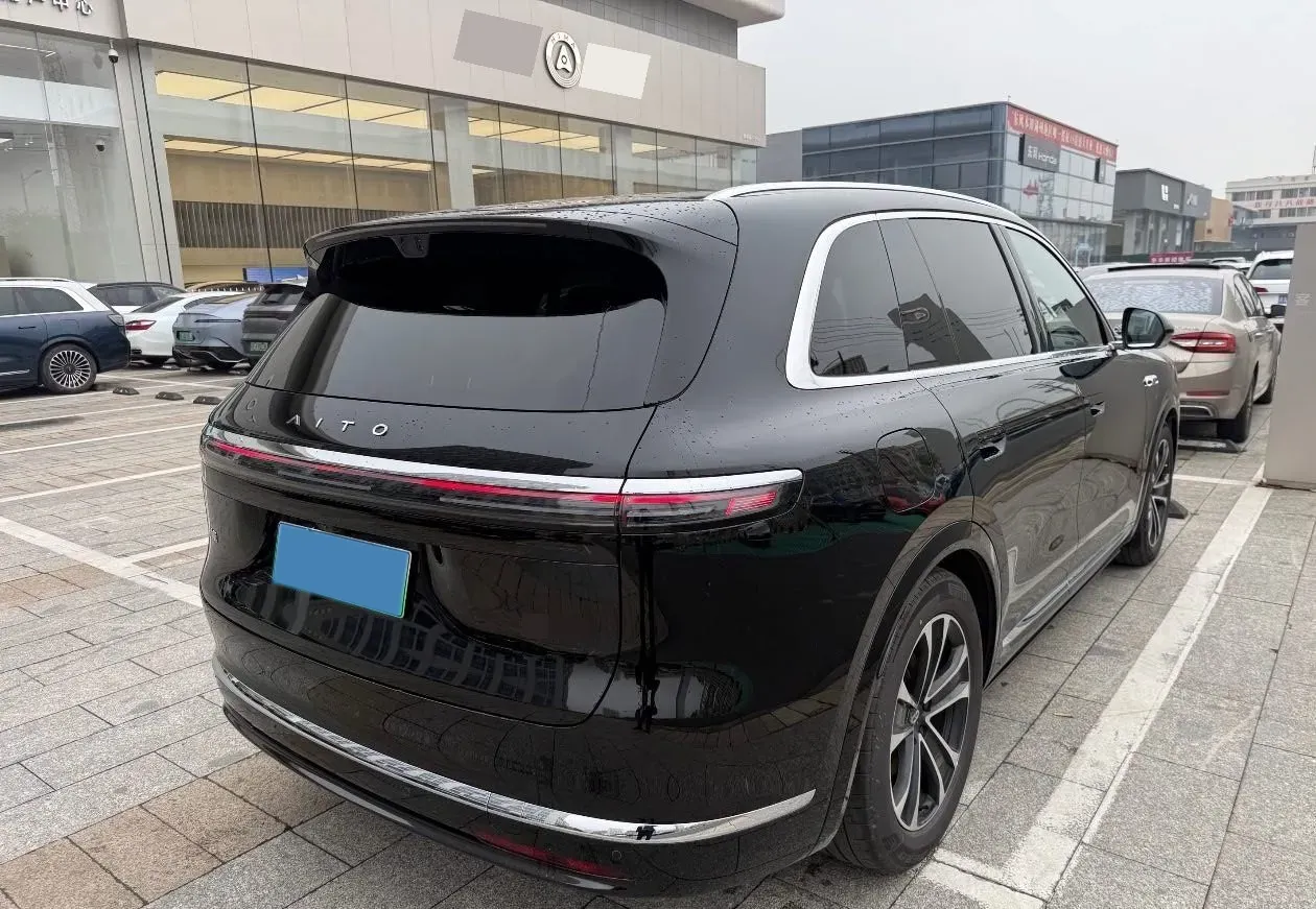2026 AITO AITO M7 REEV 160HP REEV,autocango,china used car exporter,china ev exporter,chinese used car exporter,chinese used ev exporter