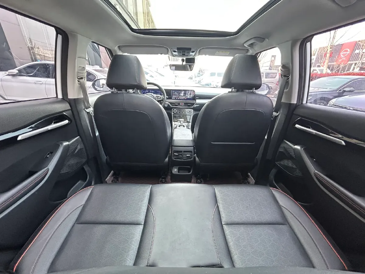 2023 Kia Seltos 1.5L 115HP L4 CVT,autocango,china used car exporter,china ev exporter,chinese used car exporter,chinese used ev exporter