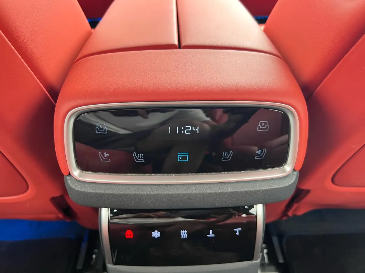 2024 DongFeng eπ eπ008 BEV 82.28KWH,autocango,china used car exporter,china ev exporter,chinese used car exporter,chinese used ev exporter