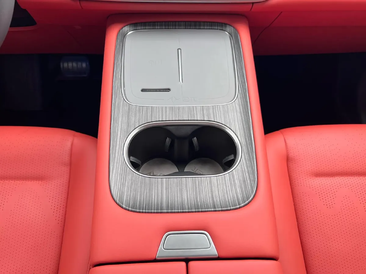 2024 DongFeng eπ eπ008 BEV 82.28KWH,autocango,china used car exporter,china ev exporter,chinese used car exporter,chinese used ev exporter