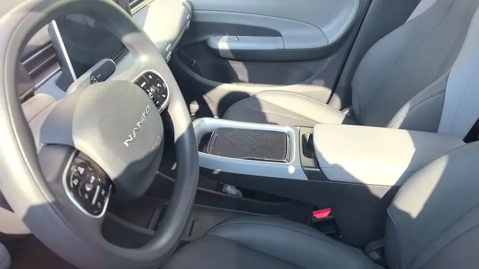 2025 DongFeng Nammi 01 BEV,autocango,china used car exporter,china ev exporter,chinese used car exporter,chinese used ev exporter