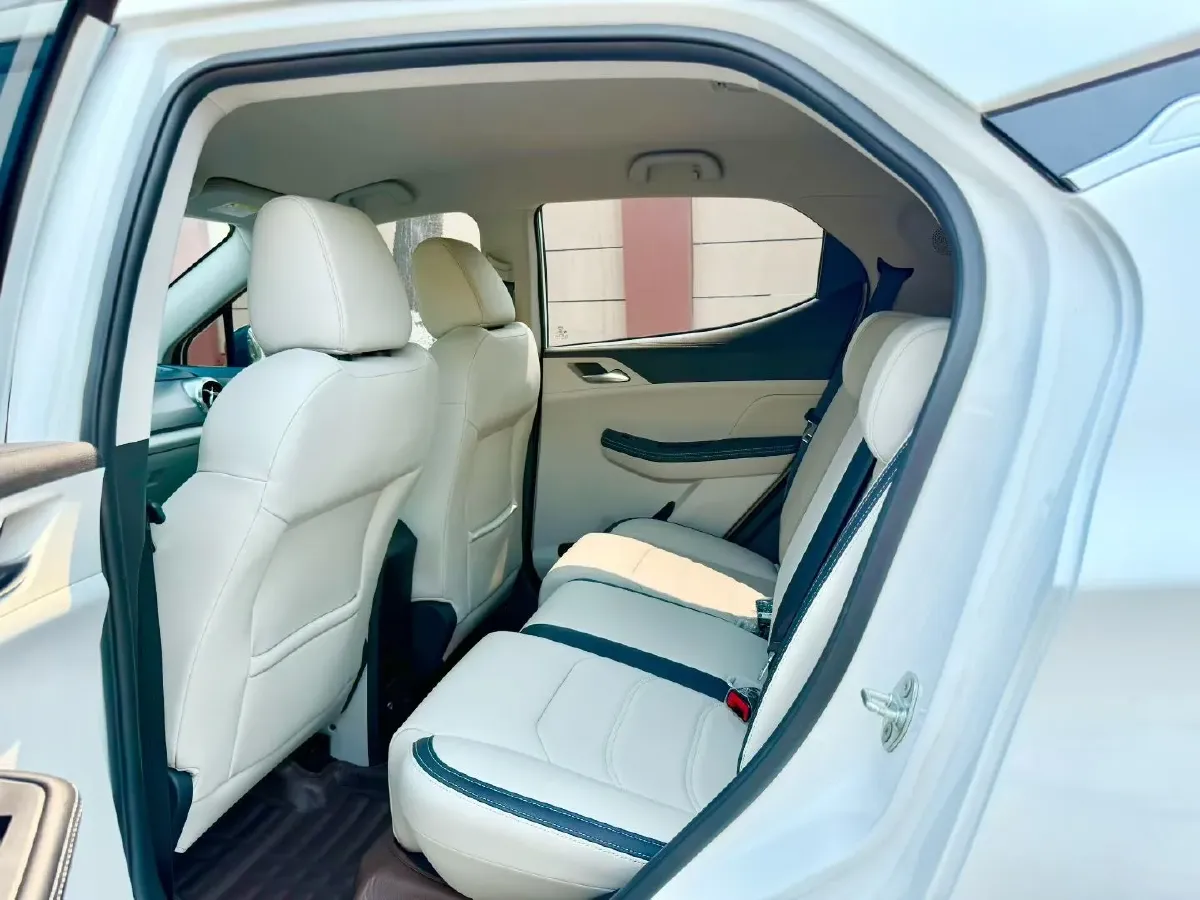 2021 BYD Song Pro 1.5T 160HP L4 7DCT,autocango,china used car exporter,china ev exporter,chinese used car exporter,chinese used ev exporter