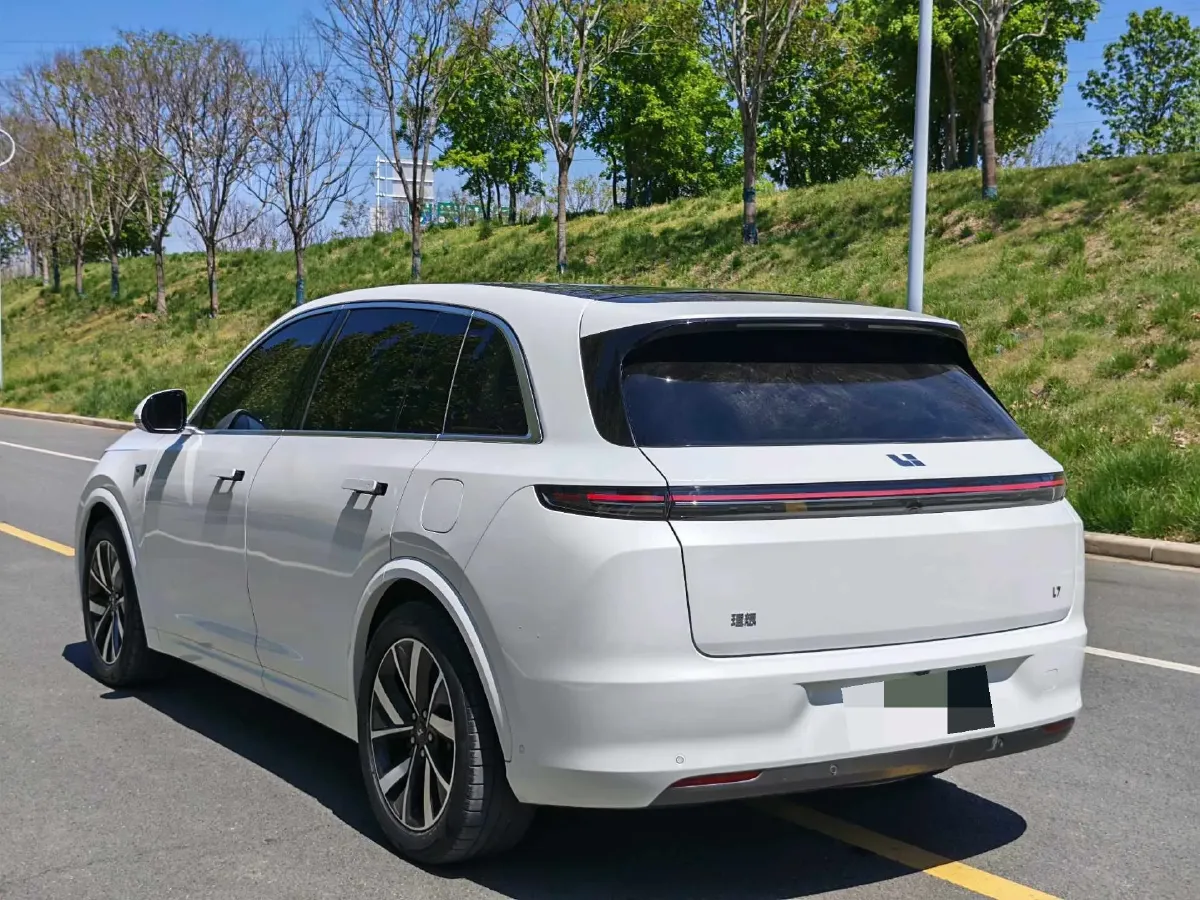 2023 Li L7 Range Extended 154HP REEV 40.9KWH,autocango,china used car exporter,china ev exporter,chinese used car exporter,chinese used ev exporter