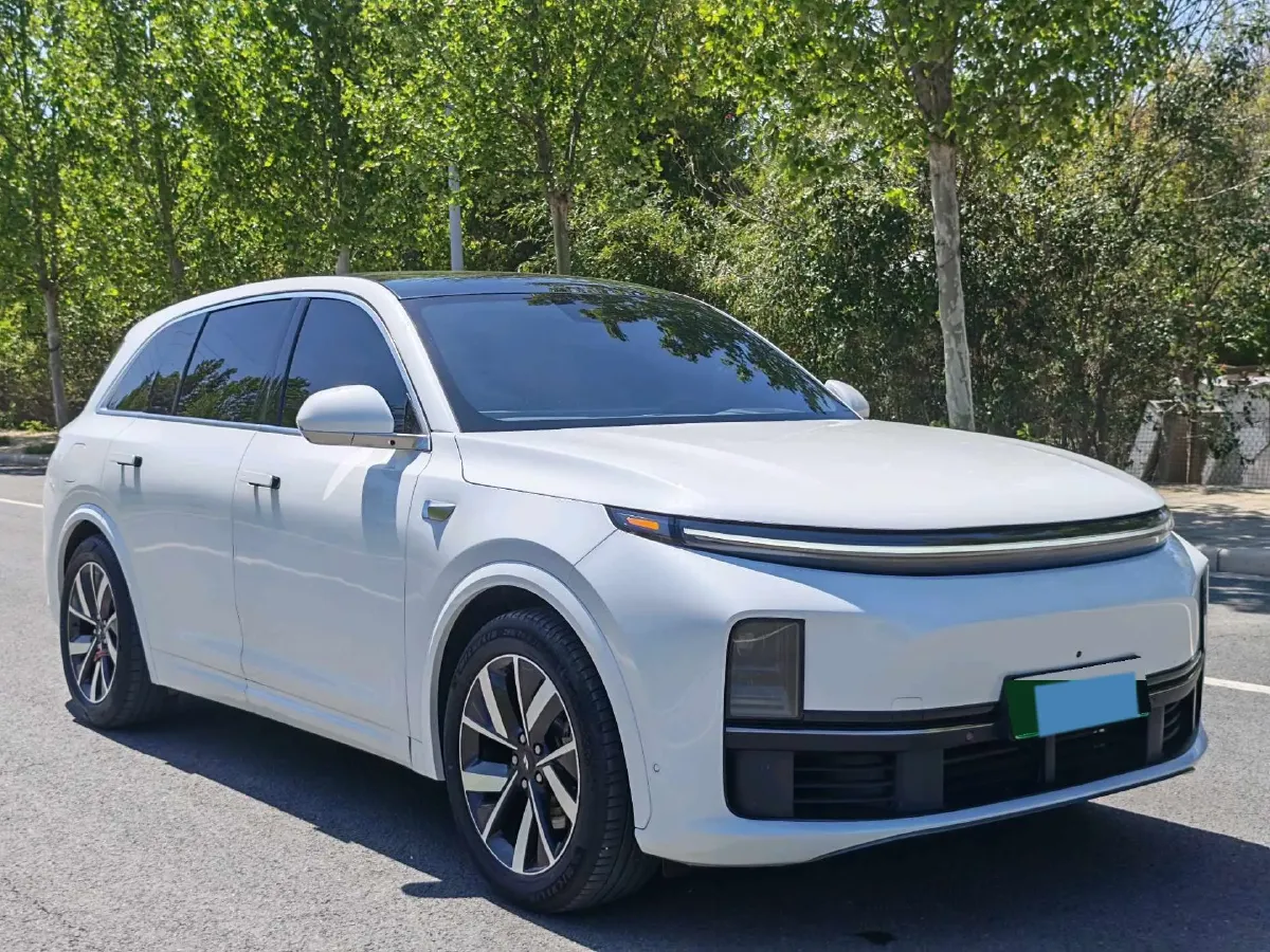 2023 Li L7 Range Extended 154HP REEV 40.9KWH,autocango,china used car exporter,china ev exporter,chinese used car exporter,chinese used ev exporter