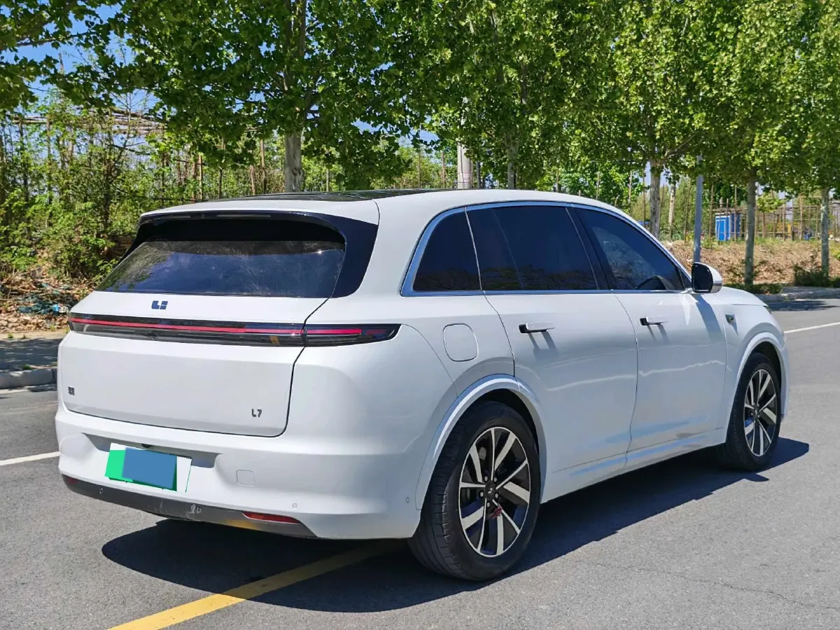 2023 Li L7 Range Extended 154HP REEV 40.9KWH,autocango,china used car exporter,china ev exporter,chinese used car exporter,chinese used ev exporter