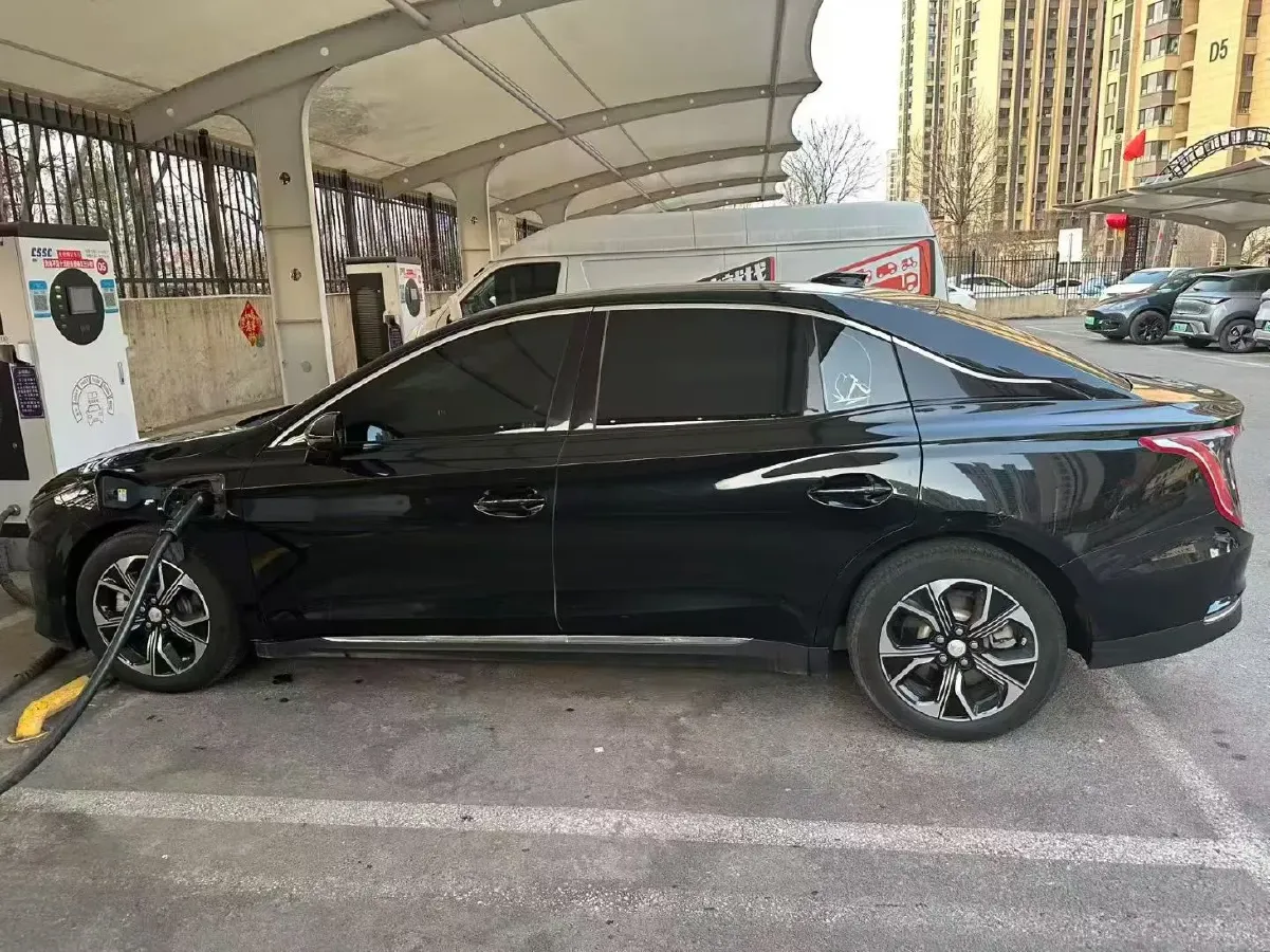 2021 HongQi E-QM5 BEV 54KWH,autocango,china used car exporter,china ev exporter,chinese used car exporter,chinese used ev exporter