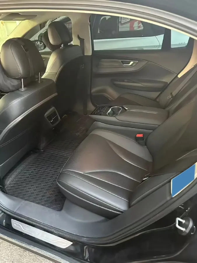 2021 HongQi E-QM5 BEV 54KWH,autocango,china used car exporter,china ev exporter,chinese used car exporter,chinese used ev exporter