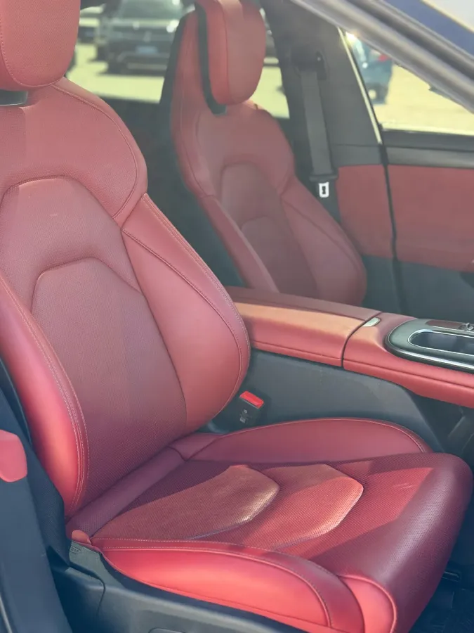 2024 MI SU7 BEV 73.6KWH,autocango,china used car exporter,china ev exporter,chinese used car exporter,chinese used ev exporter