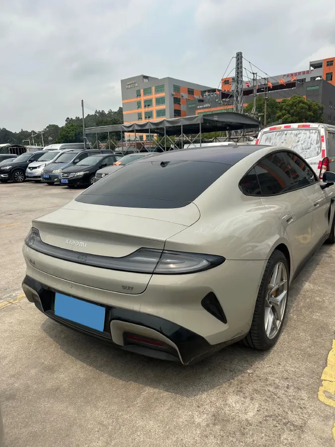 2024 MI SU7 BEV 73.6KWH,autocango,china used car exporter,china ev exporter,chinese used car exporter,chinese used ev exporter